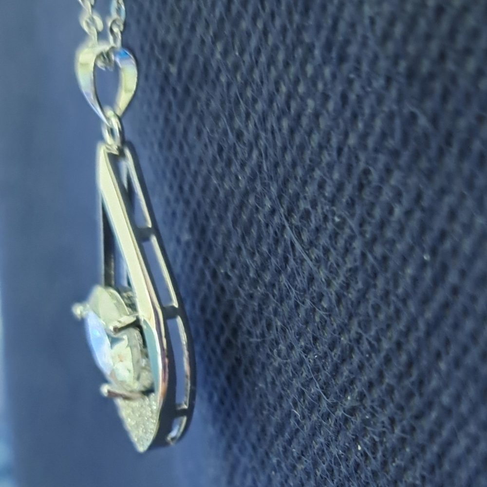 MOSSINITE NECKLACE 3CT - Picture 4 of 7